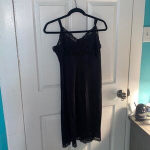 Sheer Black Slip 🌹